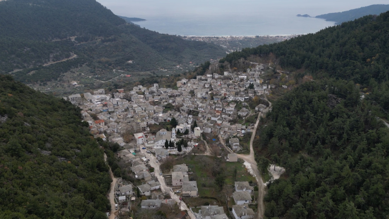 «Όπου Υπάρχει Ελλάδα»: Ζωντανά από τη Θάσο - Σήμερα στις 14.45 στον ΣΚΑΪ (Δείτε το trailer)