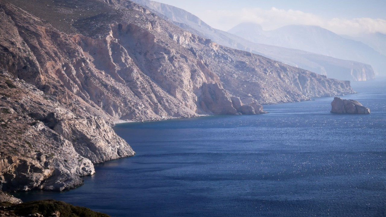 Νέος σεισμός 4,9 Ρίχτερ στην Αμοργό – Συνεχόμενοι σεισμοί από το πρωί στην περιοχή 