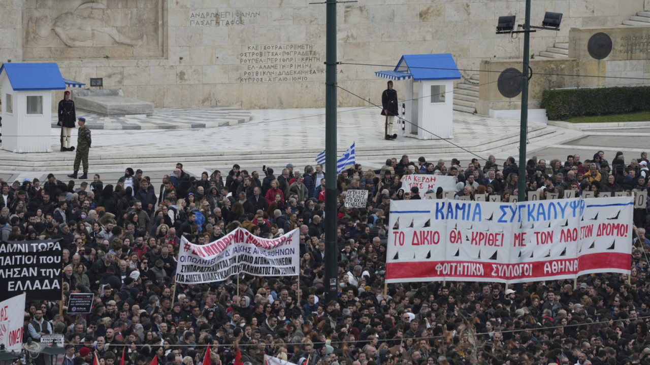 Συνέδριο Κύκλου Ιδεών-Έρευνα Metron Analysis: Τραμπ και Τέμπη δημιουργούν ρευστό πολιτικό και κοινωνικό τοπίο στην Ελλάδα και στον κόσμο