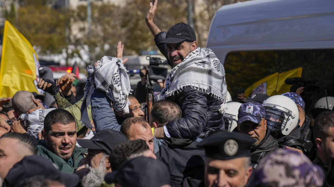 Το Ισραήλ απελευθέρωσε Παλαιστίνιους κρατούμενους στο πλαίσιο της συμφωνίας για εκεχειρία