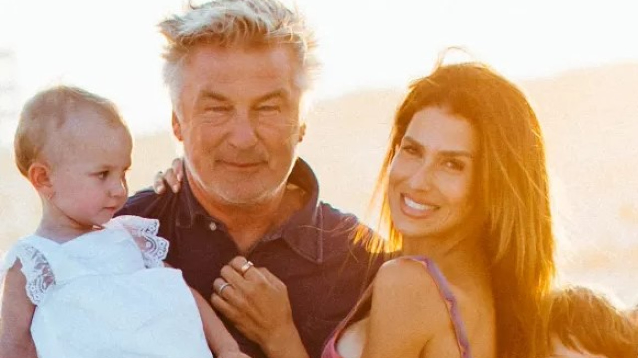 Alec Baldwin: Θέλει κι άλλα παιδιά, αλλά η Hilaria ούτε που να το ακούσει!