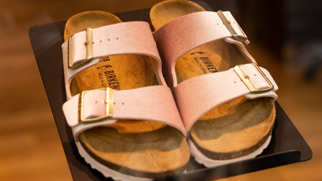 Birkenstock: Μπορούν τα σανδάλια της να θεωρηθούν τέχνη;