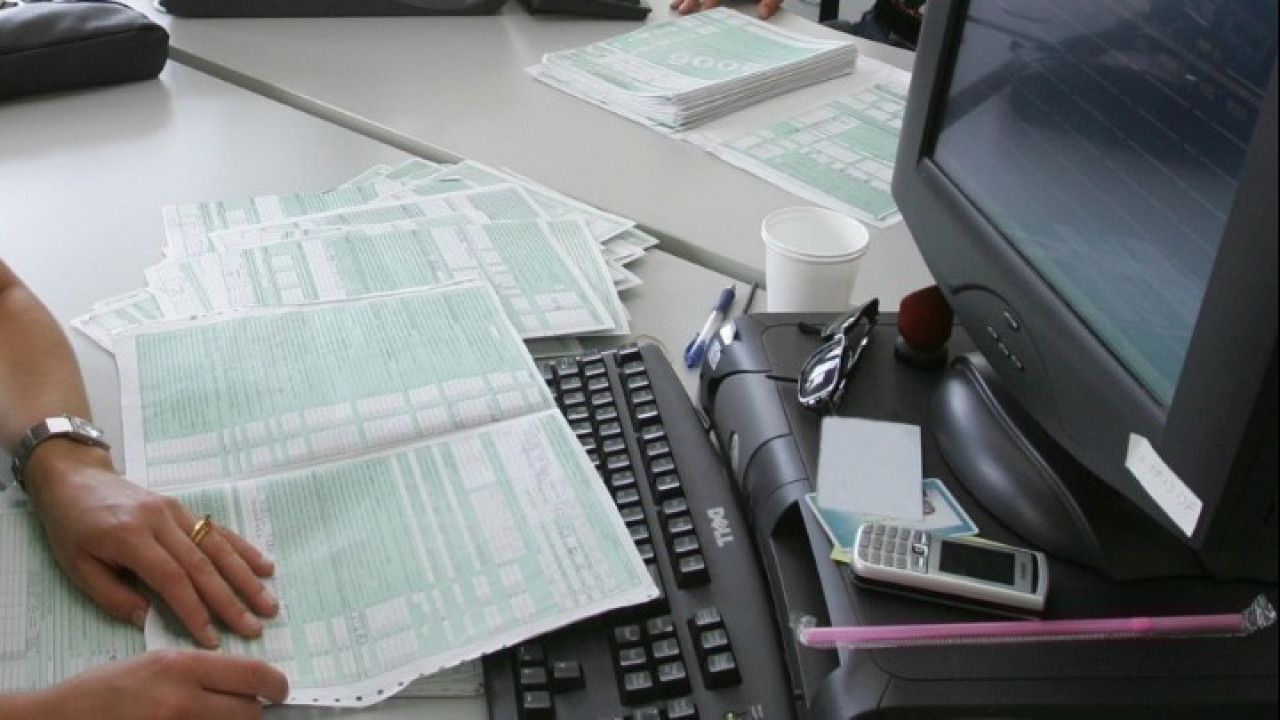 ΟΕΕ: Μέχρι σήμερα έχουν υποβληθεί 100.000 φορολογικές δηλώσεις- Χωρίς προβλήματα η διαδικασία
