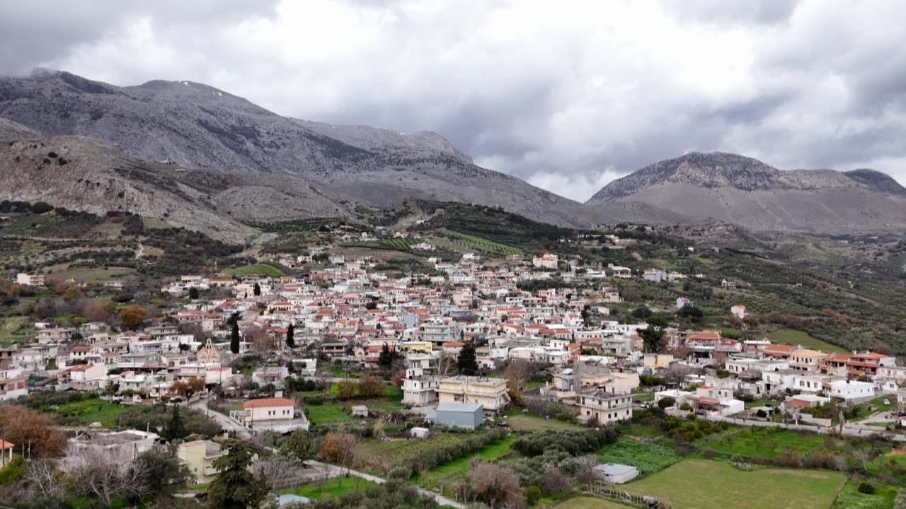 «Όπου Υπάρχει Ελλάδα»: Σε απευθείας σύνδεση με το Ηράκλειο – Σήμερα στις 14.45 στον ΣΚΑΪ (Δείτε το Trailer)