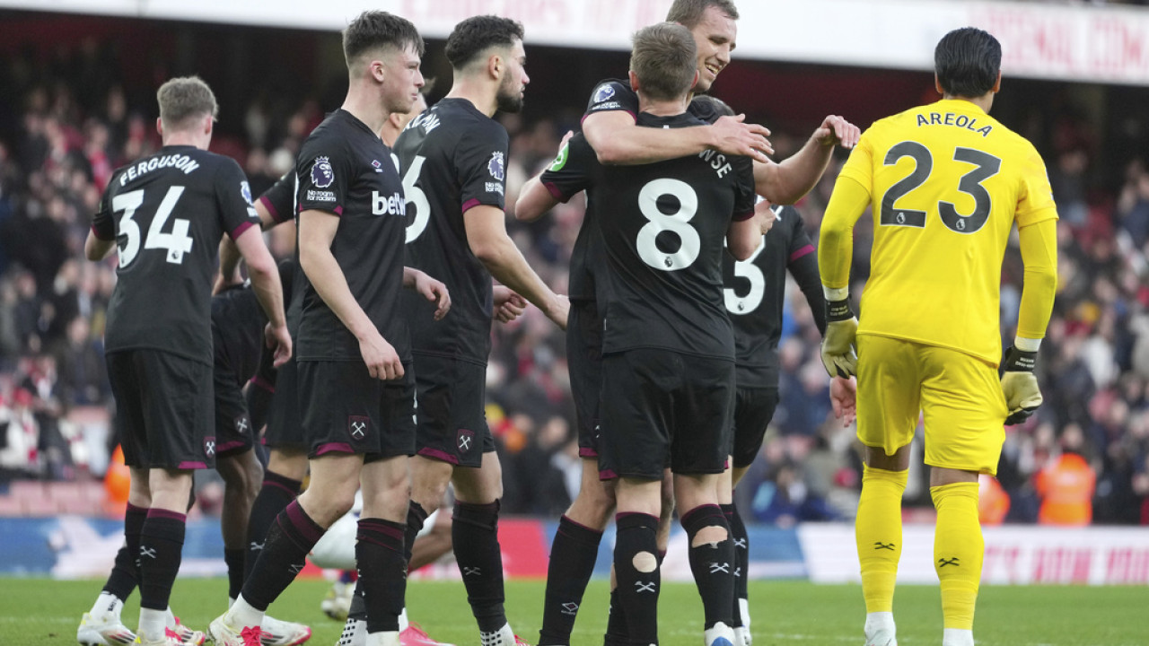 Premier League: Χαρακίρι για την Άρσεναλ στην αγωνιστική των «διπλών»