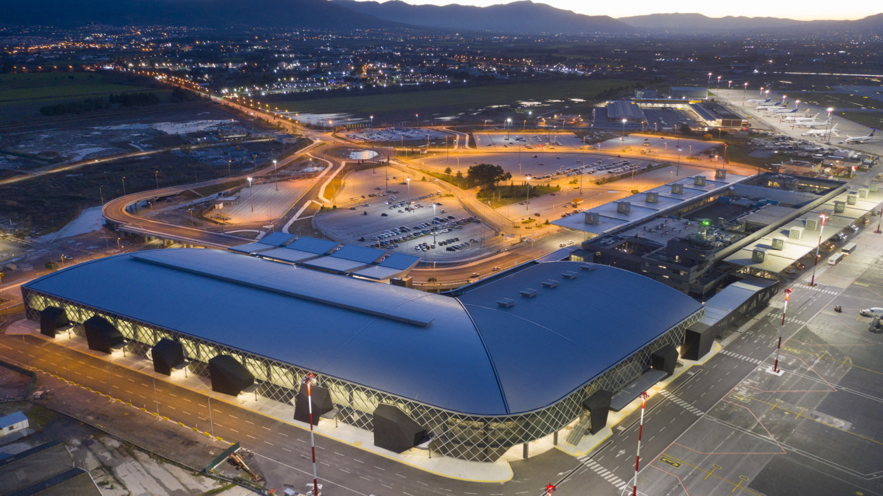 Fraport: Η «απογείωση» του τουρισμού φέρνει επενδύσεις στα 14 περιφερειακά αεροδρόμιά της Fraport: Η «απογείωση» του τουρισμού φέρνει επενδύσεις στα 14 περιφερειακά αεροδρόμιά της