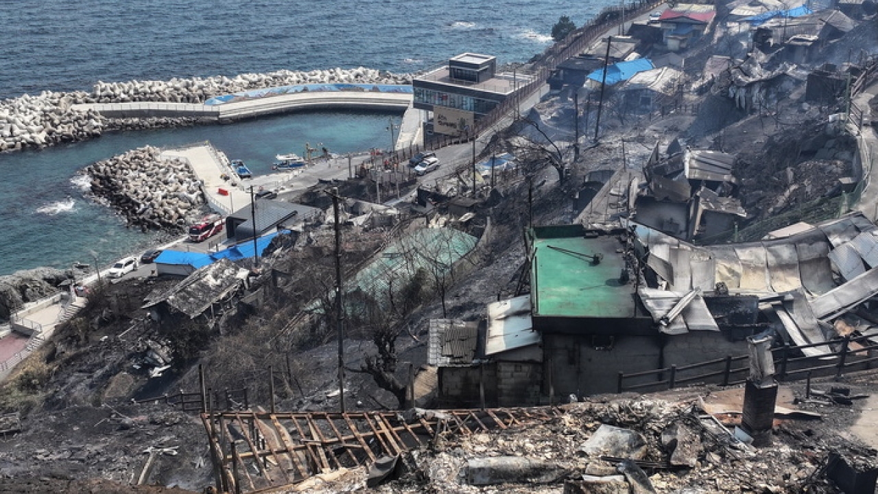 Νότια Κορέα: Τουλάχιστον 24 οι νεκροί από τις «χειρότερες πυρκαγιές όλων των εποχών»