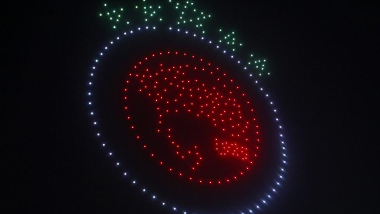 Ολυμπιακός: Το φαντασμαγορικό drone show για την επέτειο των 100 χρόνων Ολυμπιακός: Το φαντασμαγορικό drone show για την επέτειο των 100 χρόνων