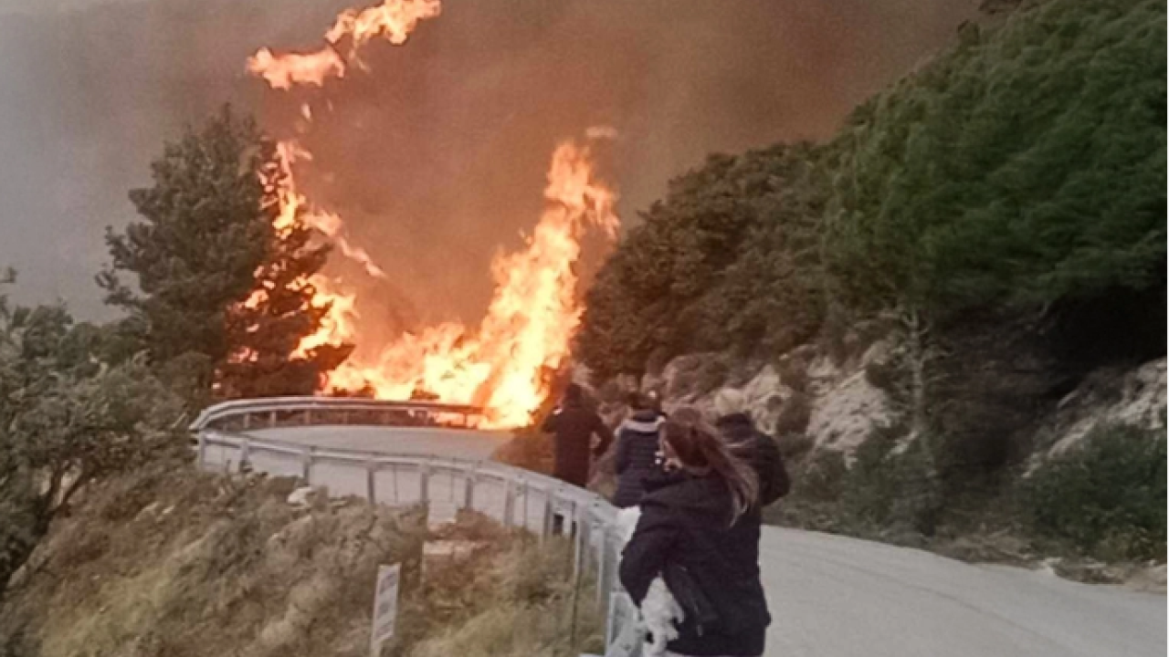 Λευκάδα: Στο αυτόφωρο 60χρονος για τη φωτιά στο «Κάθισμα»