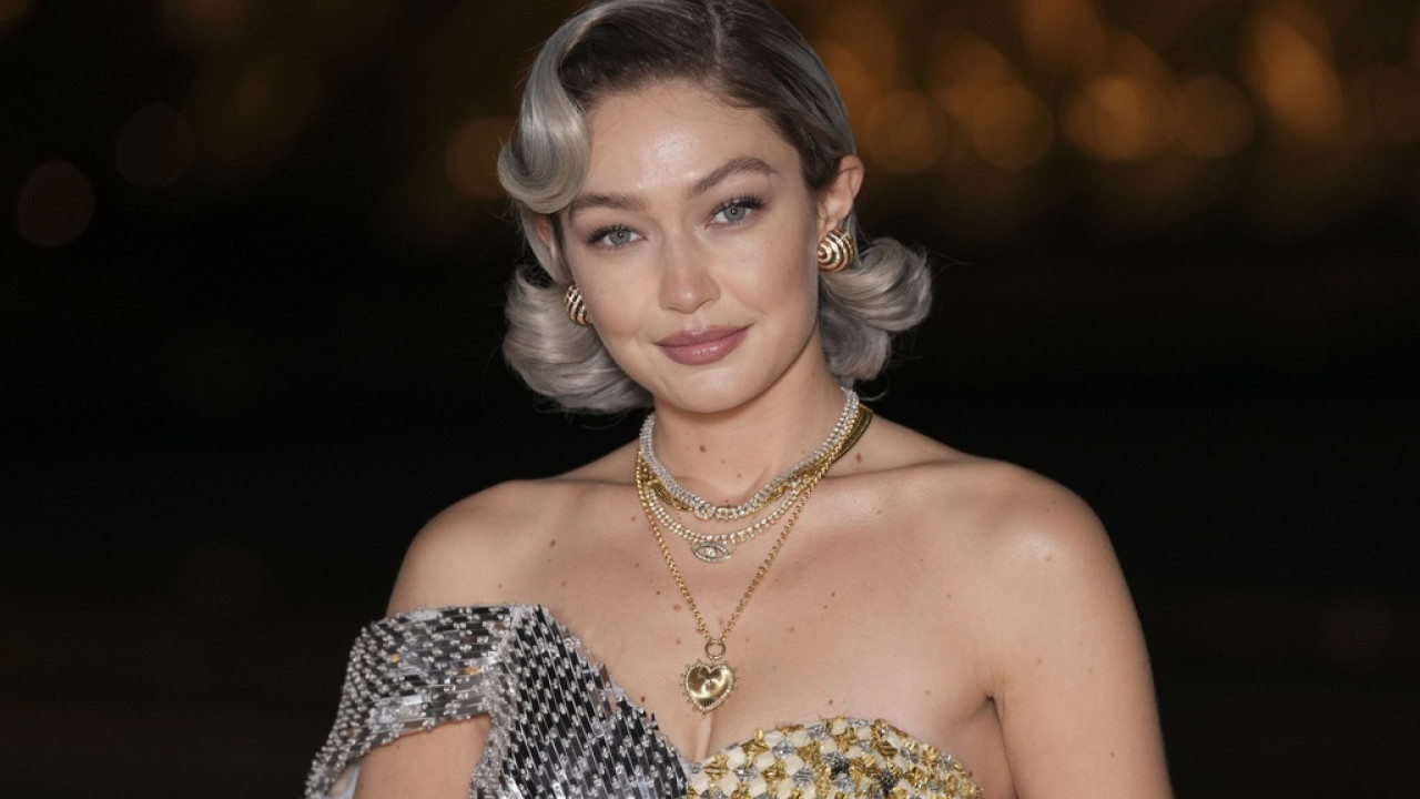 Gigi Hadid για Bradley Cooper: Νιώθω ότι μου δίνει τόσα πολλά… - Τον θαυμάζω