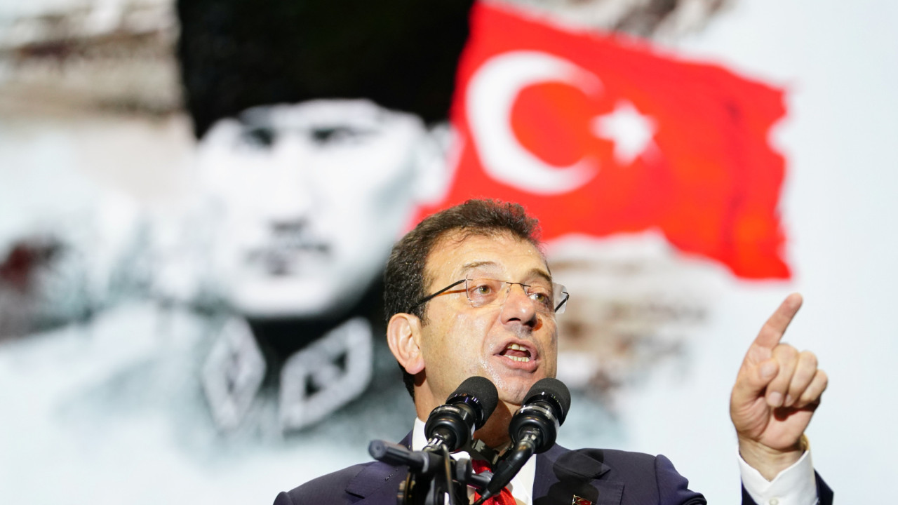 Τουρκία: Τι σηματοδοτεί η αφαίρεση πτυχίου και η σύλληψη του Ιμάμογλου