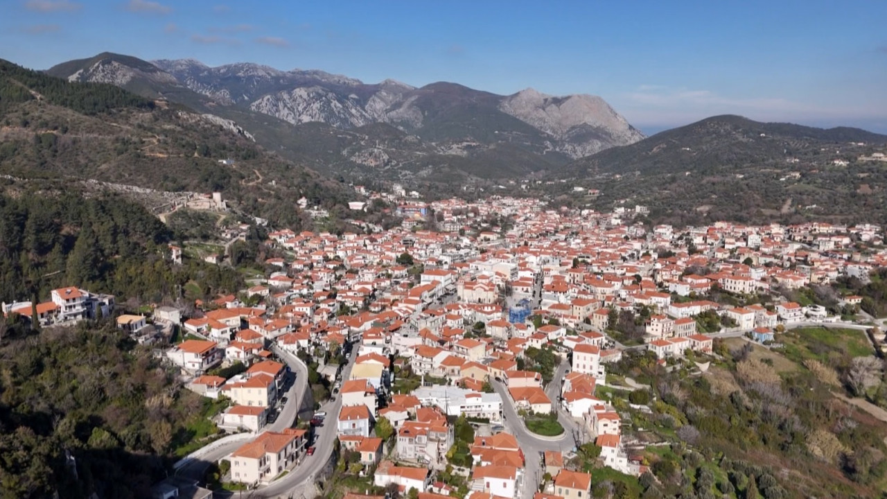 «Όπου Υπάρχει Ελλάδα»: Ζωντανά από την Κύμη - Σήμερα στις 14.45 στον ΣΚΑΪ