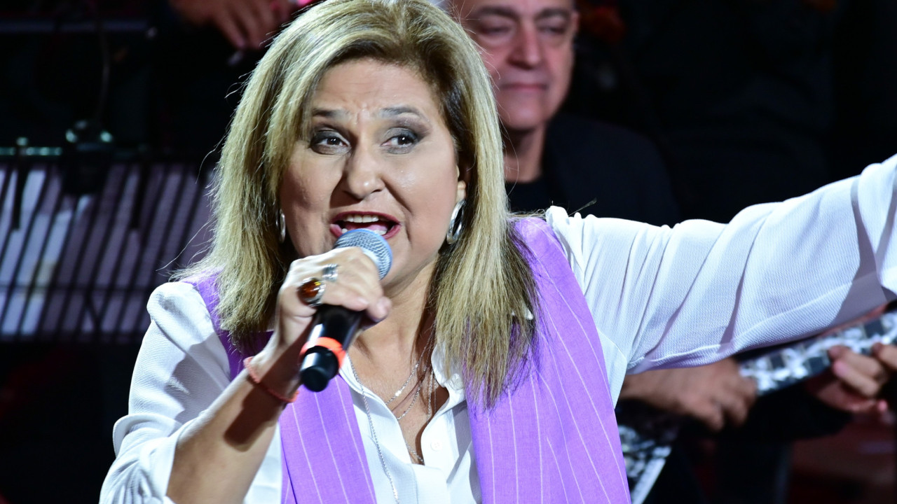 Λένα Αλκαίου: Μέσα σε έναν χρόνο έγινα μητέρα και έχασα τους δύο μου γονείς Λένα Αλκαίου: Μέσα σε έναν χρόνο έγινα μητέρα και έχασα τους δύο μου γονείς