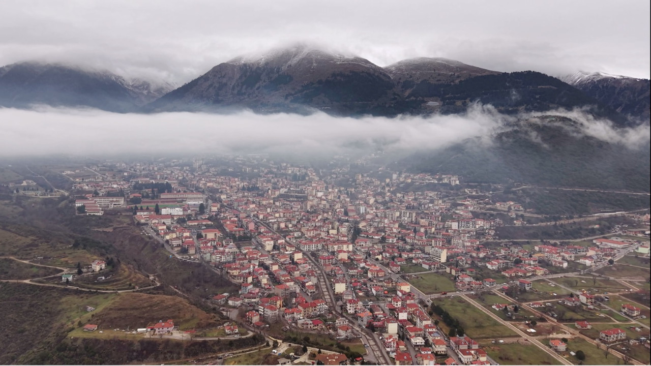 Στο Καρπενήσι, την καρδιά της Ευρυτανίας, στήνει το υπαίθριο στούντιό του αύριο το «Όπου Υπάρχει Ελλάδα»