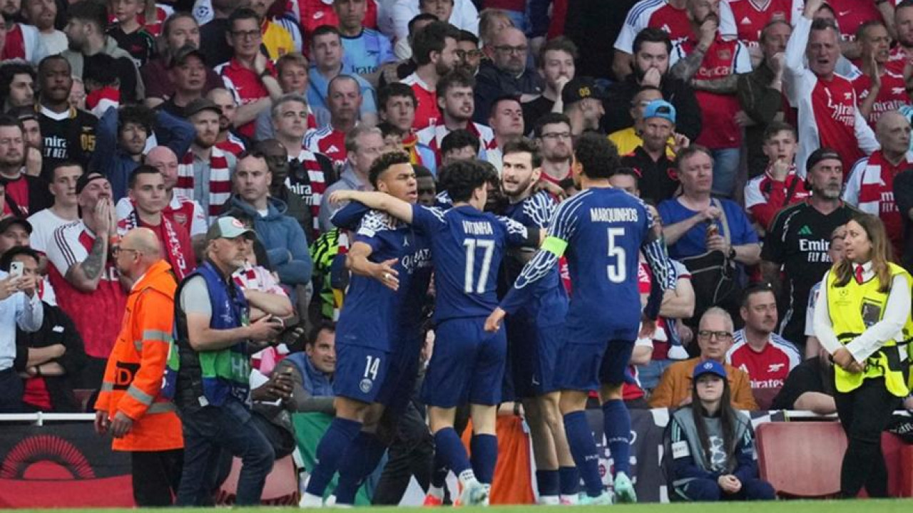 Champions League: Έκανε τη μισή δουλειά στο Λονδίνο και βλέπει τελικό η Παρί Champions League: Έκανε τη μισή δουλειά στο Λονδίνο και βλέπει τελικό η Παρί