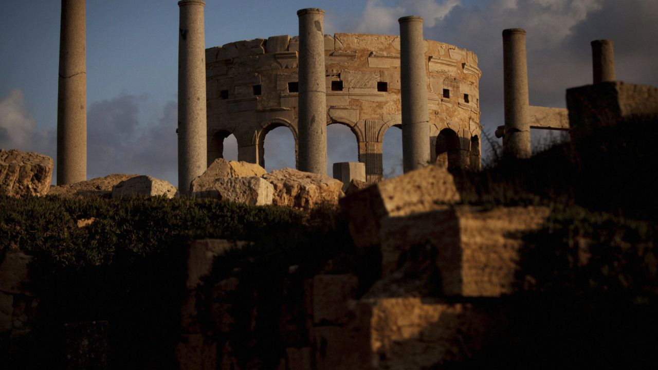 Μία από τις πιο επικίνδυνες χώρες του κόσμου προσελκύει χιλιάδες τουρίστες Μία από τις πιο επικίνδυνες χώρες του κόσμου προσελκύει χιλιάδες τουρίστες