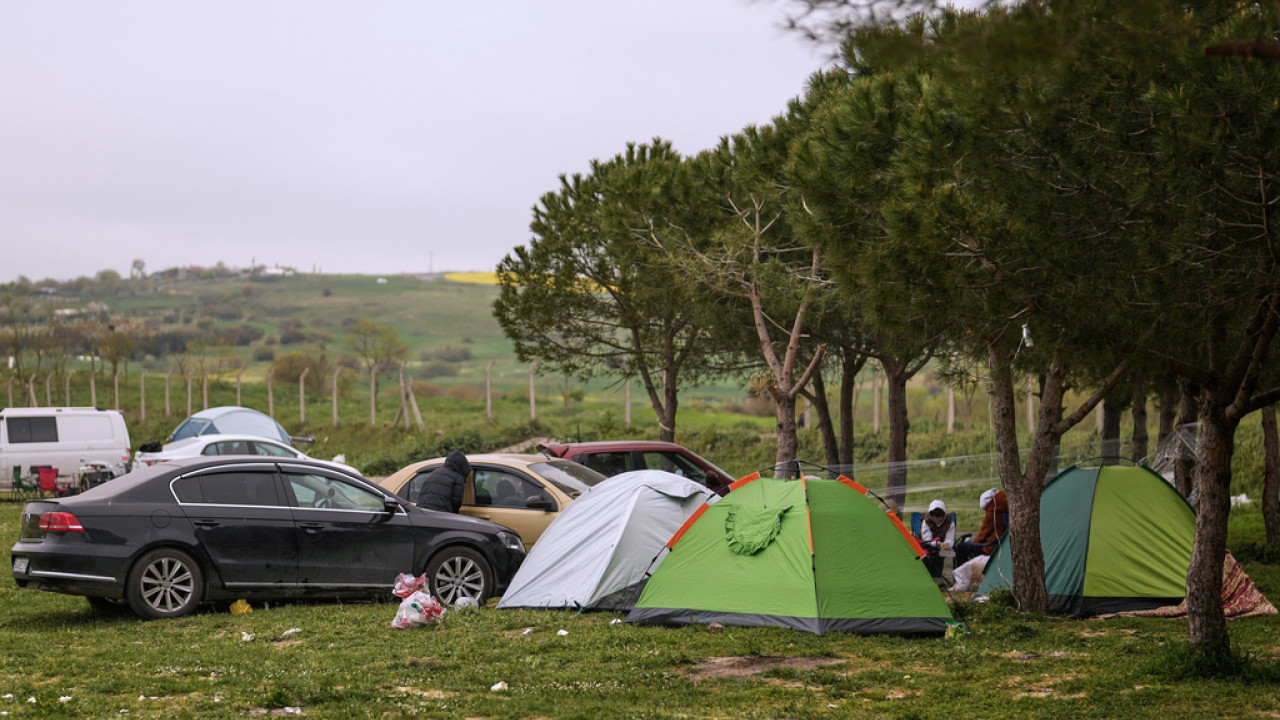 Σεισμός στην Κωνσταντινούπολη: Ενεργοποιήθηκαν δυνάμεις του στρατού και drones