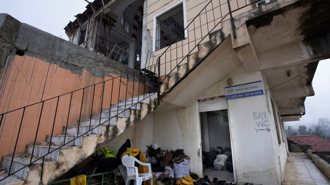 Τουρκία: Τριπλός σεισμός στην Κιουτάχεια