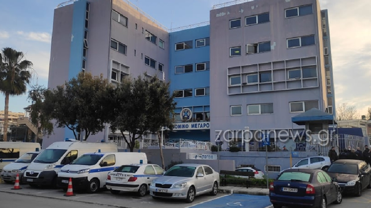 Χανιά: Νεκρός 33χρονος στα κρατητήρια του Αστυνομικού Τμήματος Χανιά: Νεκρός 33χρονος στα κρατητήρια του Αστυνομικού Τμήματος