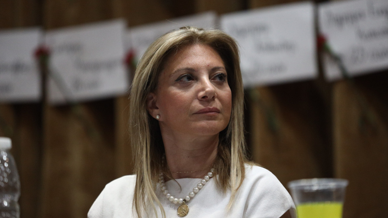 Συνέντευξη Τύπου την Παρασκευή ανακοίνωσε η Καρυστιανού