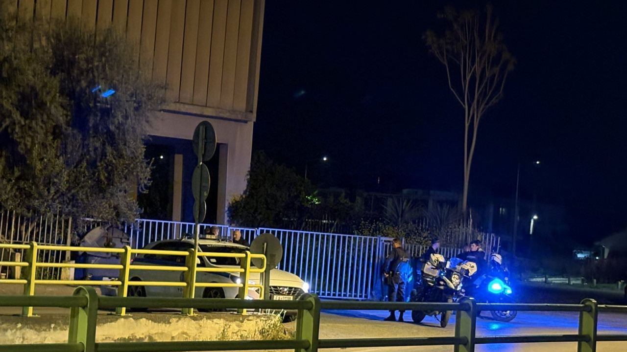 Λάρισα: Μεγάλη κινητοποίηση της αστυνομίας για απειλή βόμβας στο Τελωνείο