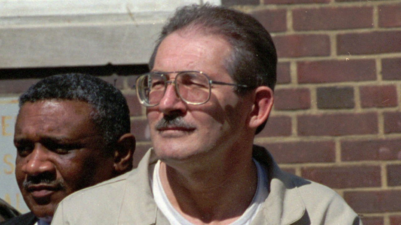 Aldrich Ames: Ο πιο επιζήμιος διπλός πράκτορας στην ιστορία των ΗΠΑ Aldrich Ames: Ο πιο επιζήμιος διπλός πράκτορας στην ιστορία των ΗΠΑ