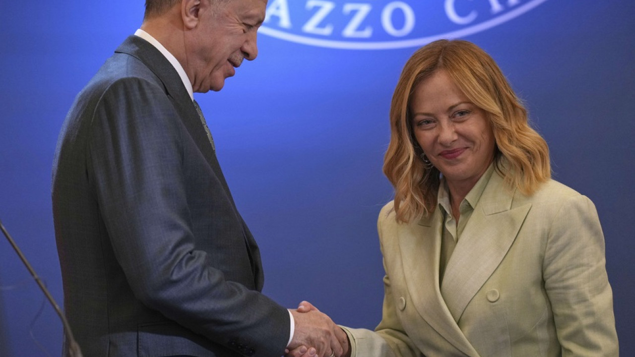Ρώμη: Επιχείρηση γοητείας του Ερντογάν στη Μελόνι – Συνεργασία Τουρκίας – Ιταλίας