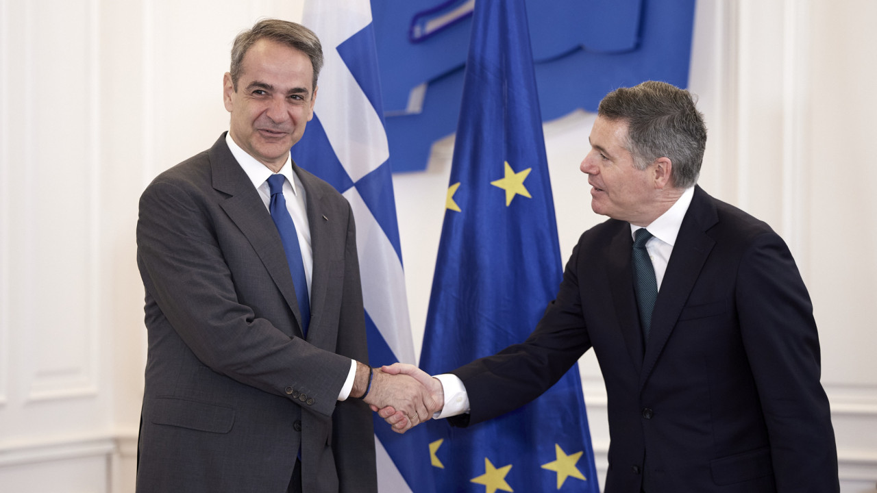 Μητσοτάκη με πρόεδρο Eurogroup: H ελληνική οικονομία σημειώνει συνεχή πρόοδο Μητσοτάκη με πρόεδρο Eurogroup: H ελληνική οικονομία σημειώνει συνεχή πρόοδο