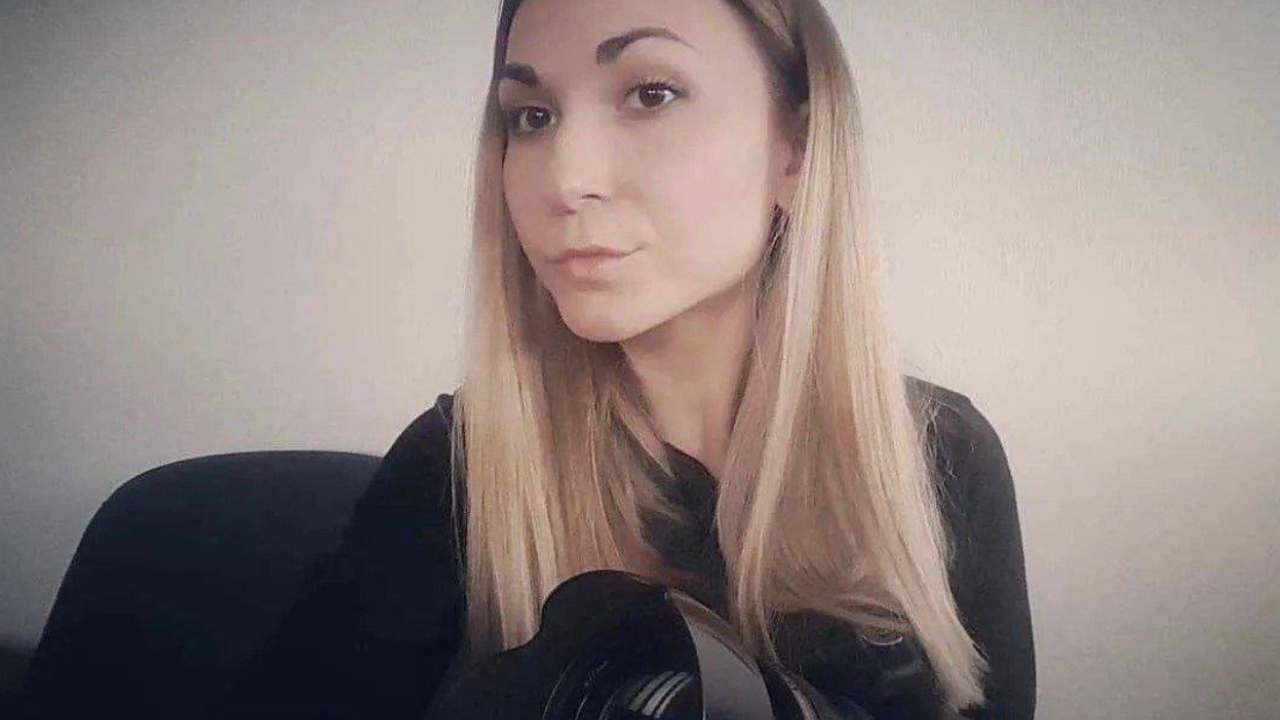 Η Ουκρανία υποπτεύεται τη Ρωσία ότι βασάνισε Ουκρανή δημοσιογράφο που πέθανε σε αιχμαλωσία
