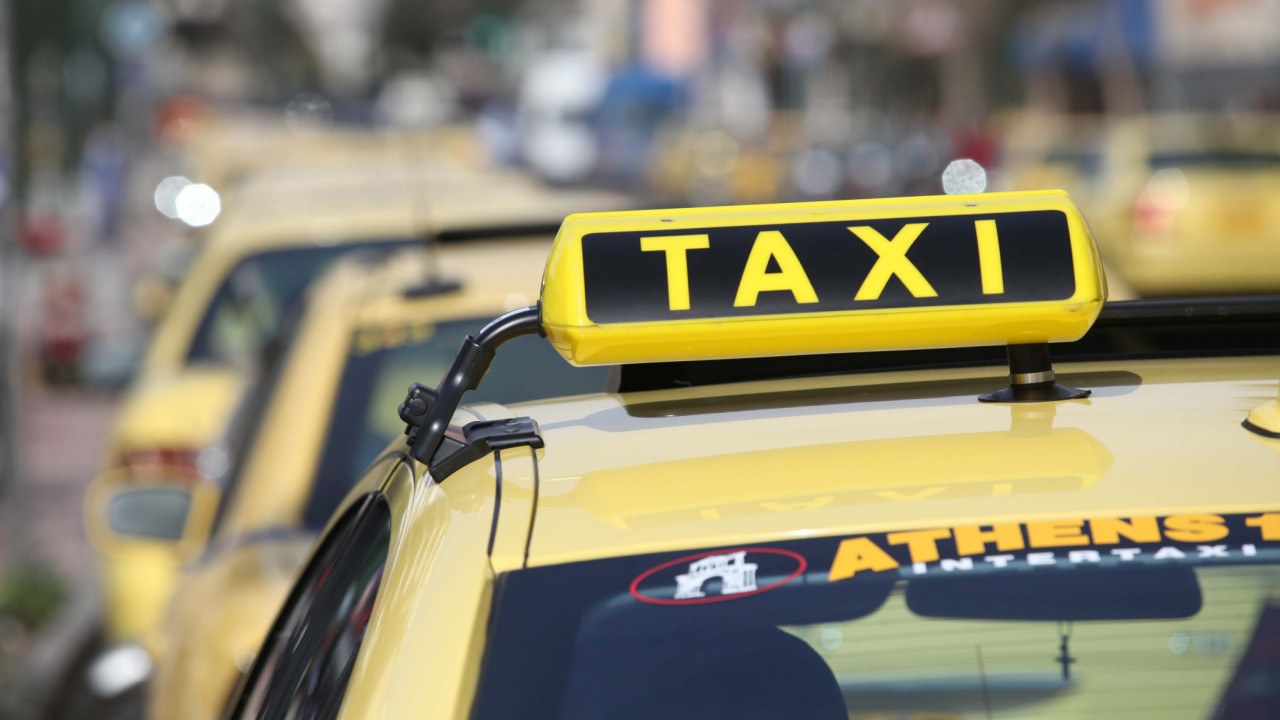 Κυβερνητικό πινγκ – πονγκ για το «Σαββατόβραδο pass»
