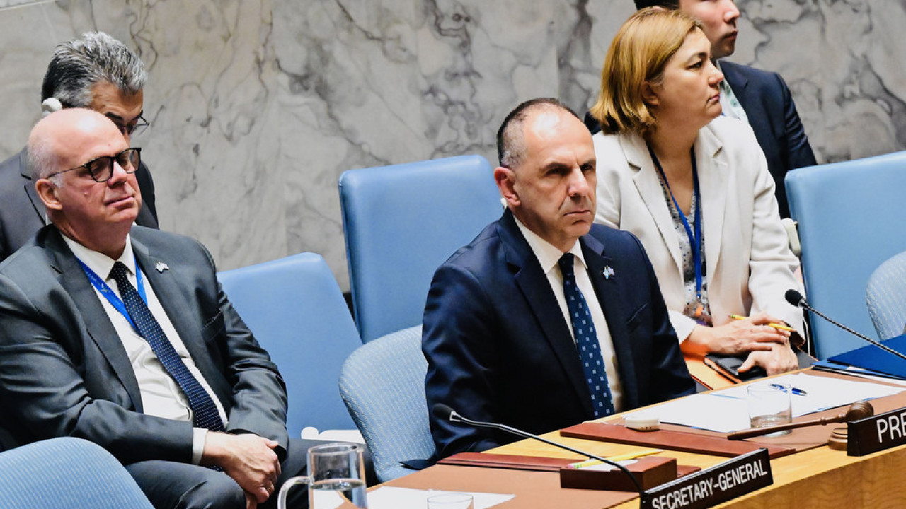Γεραπετρίτης στο ΣΑ του ΟΗΕ: «Η Ελλάδα θέλει να δει τη Συρία να πετυχαίνει» – Οι τρεις βασικοί άξονες