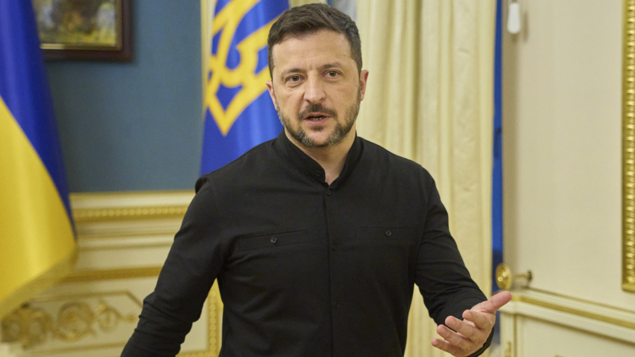 Ζελενσκι: Οι Ρώσοι είναι ηλίθιοι – Δεν θέλουμε «παύση» 2-3 ημερών – Θέλουμε τερματισμό του πολέμου Ζελενσκι: Οι Ρώσοι είναι ηλίθιοι – Δεν θέλουμε «παύση» 2-3 ημερών – Θέλουμε τερματισμό του πολέμου