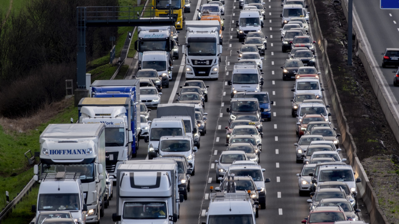 Χάος στους δρόμους της Γερμανίας προκάλεσε λάθος της Google Maps