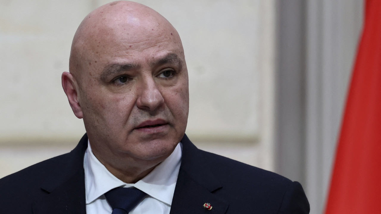 Ο πρόεδρος του Λιβάνου Αούν εκφράζει την ελπίδα ότι ο νέος ποντίφικας «θα ενισχύσει τον διαθρησκευτικό διάλογο» Ο πρόεδρος του Λιβάνου Αούν εκφράζει την ελπίδα ότι ο νέος ποντίφικας «θα ενισχύσει τον διαθρησκευτικό διάλογο»