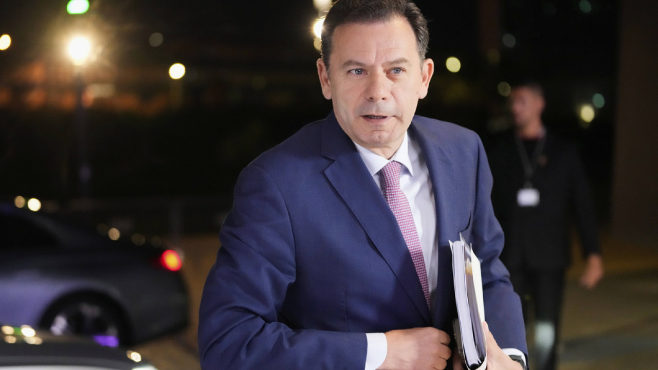Για τον Πορτογάλο πρωθυπουργό Μοντενέγκρο, η επιλογή του Λέοντα έχει «πολιτική σημασία» Για τον Πορτογάλο πρωθυπουργό Μοντενέγκρο, η επιλογή του Λέοντα έχει «πολιτική σημασία»