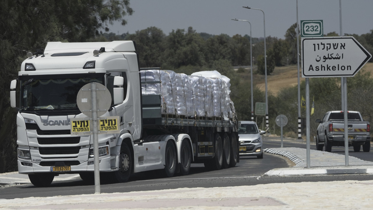 Γάζα: Περίπου 90 φορτηγά ανθρωπιστικής βοήθειας εισήλθαν το βράδυ-Φόβοι για κλείσιμο των μονάδων ύδρευσης Γάζα: Περίπου 90 φορτηγά ανθρωπιστικής βοήθειας εισήλθαν το βράδυ-Φόβοι για κλείσιμο των μονάδων ύδρευσης