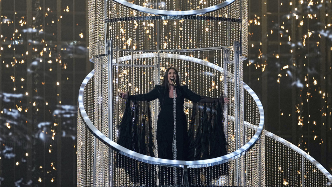 Eurovision 2025: Σήκωσαν σημαίες της Παλαιστίνης την ώρα της εμφάνισης του Ισραήλ Eurovision 2025: Σήκωσαν σημαίες της Παλαιστίνης την ώρα της εμφάνισης του Ισραήλ