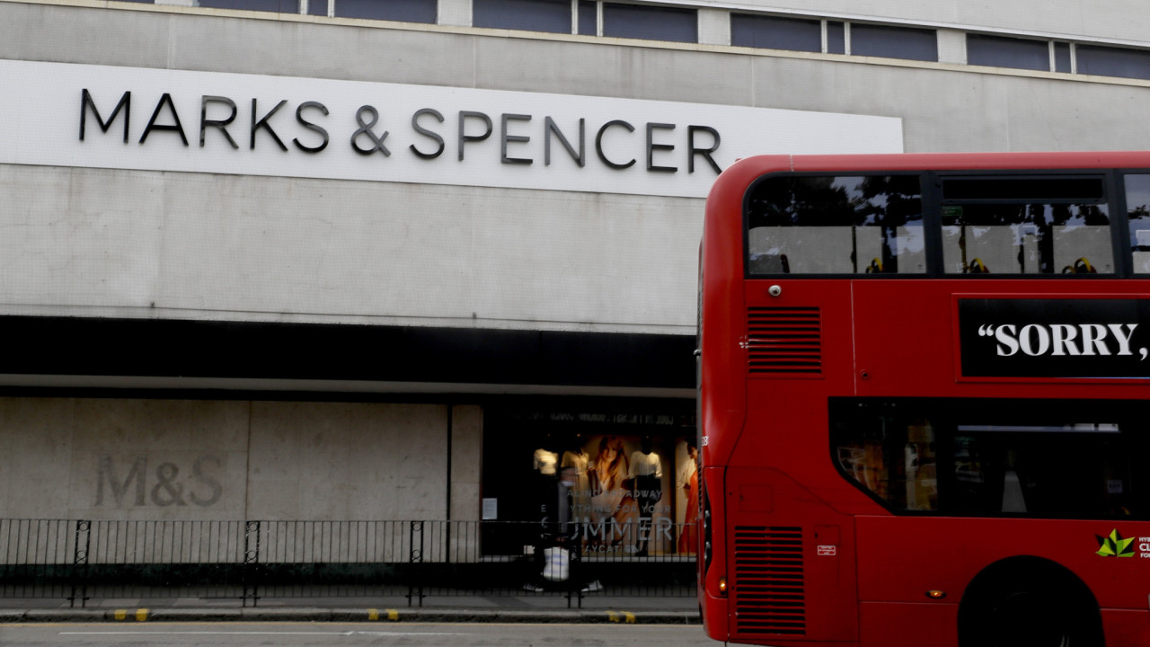 Κυβερνοεπίθεση παρέλυσε τη Marks & Spencer – Ζημιές 300 εκατ. λιρών στην εταιρεία Κυβερνοεπίθεση παρέλυσε τη Marks & Spencer – Ζημιές 300 εκατ. λιρών στην εταιρεία