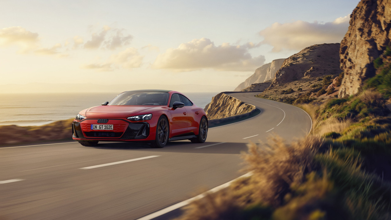 Audi e-tron GT quattro: Ηλεκτρικό Gran Turismo με σπορ ψυχή και Premium πολυτέλεια Audi e-tron GT quattro: Ηλεκτρικό Gran Turismo με σπορ ψυχή και Premium πολυτέλεια