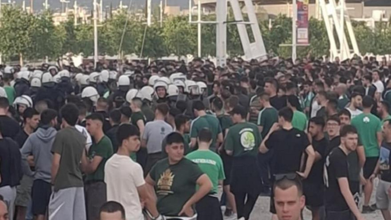 Παναθηναϊκός: Λαοθάλασσα στο ΟΑΚΑ δύο ώρες πριν το τζάμπολ Παναθηναϊκός: Λαοθάλασσα στο ΟΑΚΑ δύο ώρες πριν το τζάμπολ
