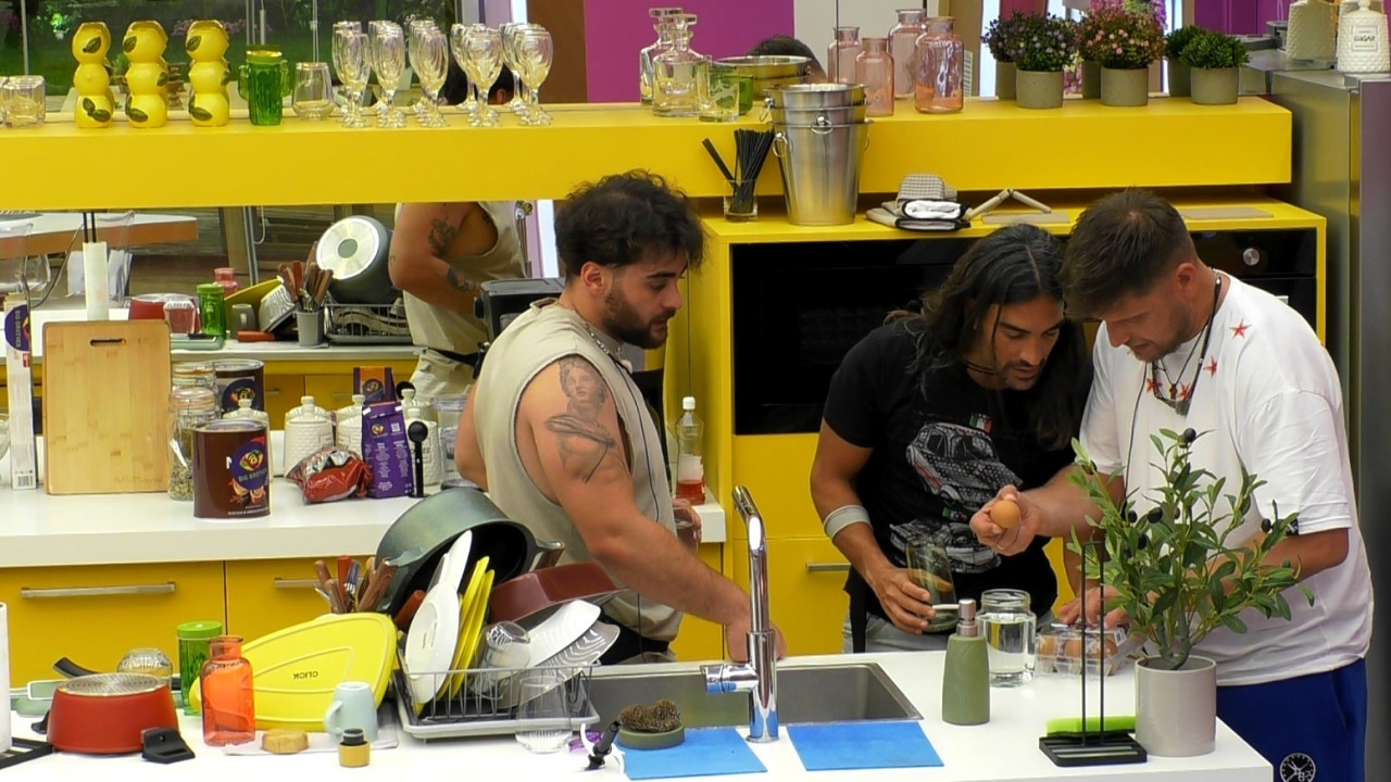 Big Brother: Αθλοπαιδίες, το αυγό του κόκορα και έξι υποψήφιοι