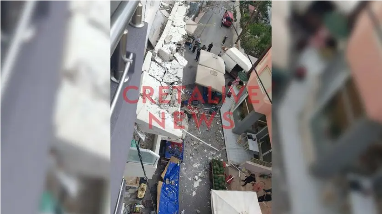 Ηράκλειο: Μπαλκόνι έπεσε πάνω σε πάγκους λαϊκής αγοράς (Βίντεο) Ηράκλειο: Μπαλκόνι έπεσε πάνω σε πάγκους λαϊκής αγοράς (Βίντεο)