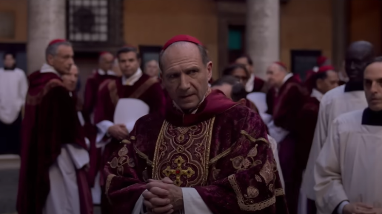 Κονκλάβιο: 4 τρόποι με τους οποίους η ταινία Conclave ρίχνει φως στον τρόπο επιλογής Πάπα Κονκλάβιο: 4 τρόποι με τους οποίους η ταινία Conclave ρίχνει φως στον τρόπο επιλογής Πάπα