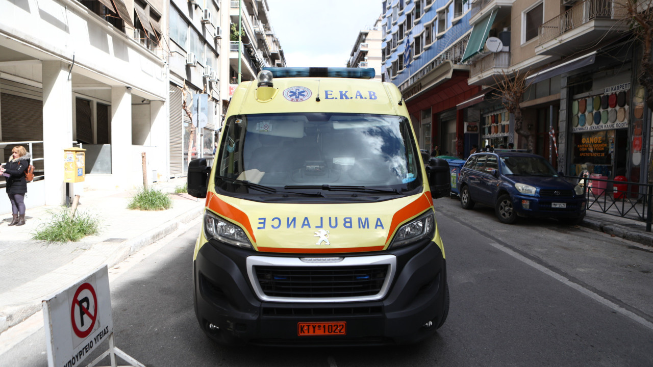 Θεσσαλονίκη: Τροχαίο ατύχημα με εγκατάλειψη στο κέντρο – Μία γυναίκα στο νοσοκομείο