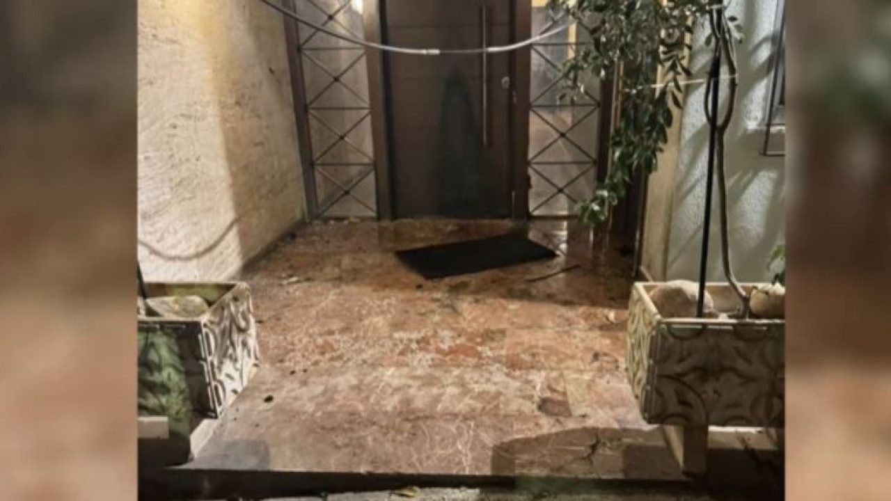 Έκρηξη αυτοσχέδιου μηχανισμού έξω από το σπίτι του πρώην προέδρου του ΕΟΔΑΣΑΑΜ