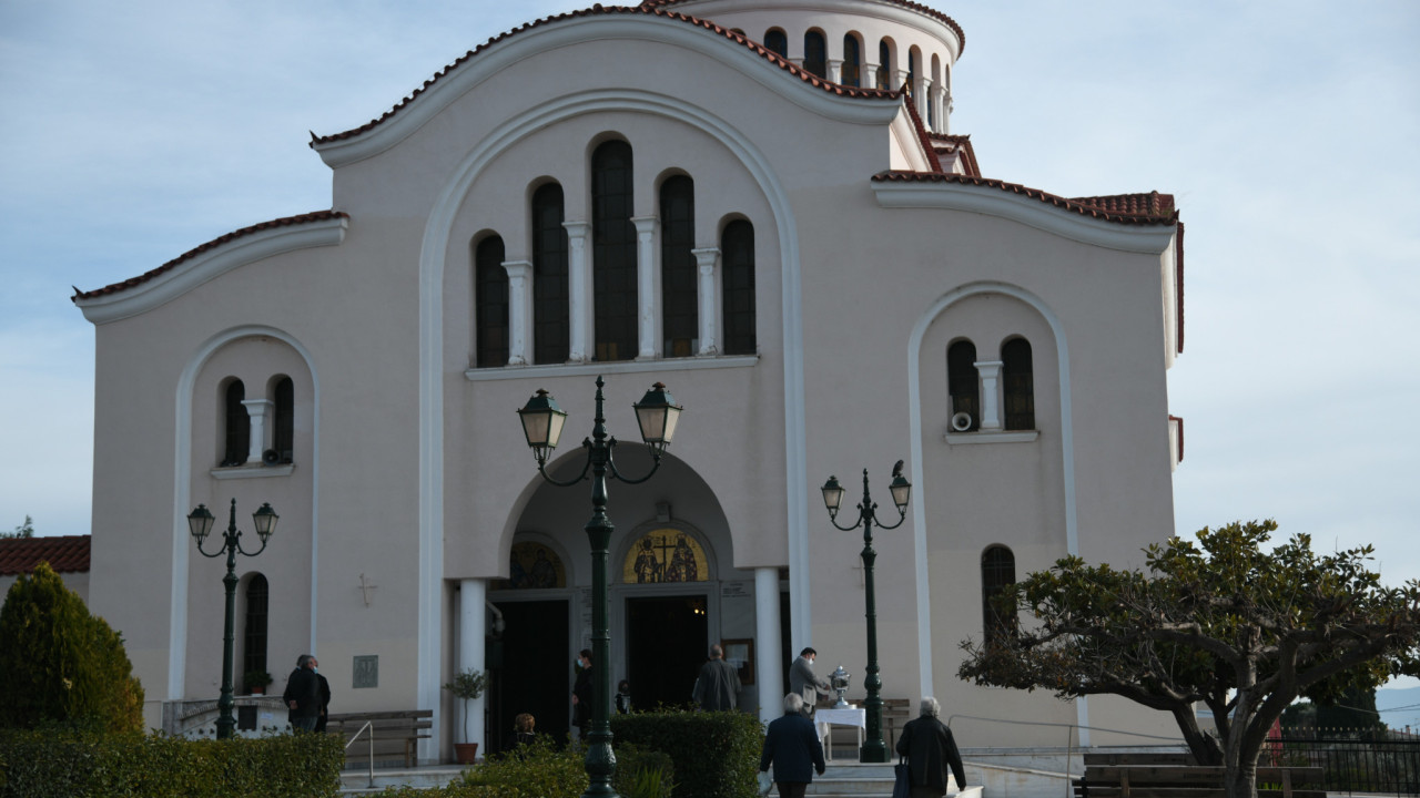 Κωνσταντίνου και Ελένης: Μεγάλη γιορτή της Ορθοδοξίας σήμερα