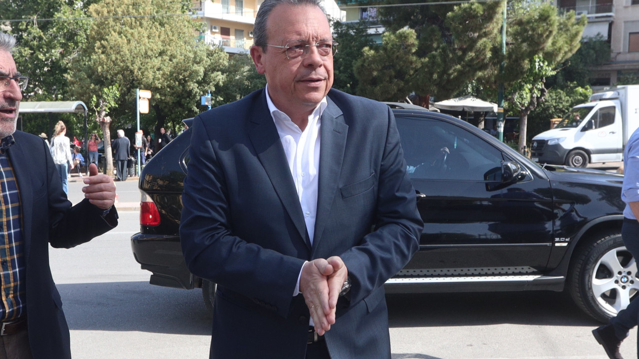 Μηνυτήρια αναφορά Φάμελλου για την Ομάδα Αλήθειας: «Είναι θέμα Δημοκρατίας να ζητήσουμε τη διερεύνηση του σκανδάλου» Μηνυτήρια αναφορά Φάμελλου για την Ομάδα Αλήθειας: «Είναι θέμα Δημοκρατίας να ζητήσουμε τη διερεύνηση του σκανδάλου»