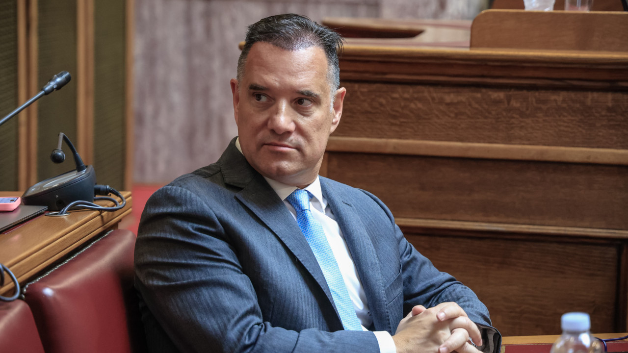Γεωργιάδης στον ΣΚΑΪ: Ναι, έκανα μεταμόσχευση μαλλιών Γεωργιάδης στον ΣΚΑΪ: Ναι, έκανα μεταμόσχευση μαλλιών