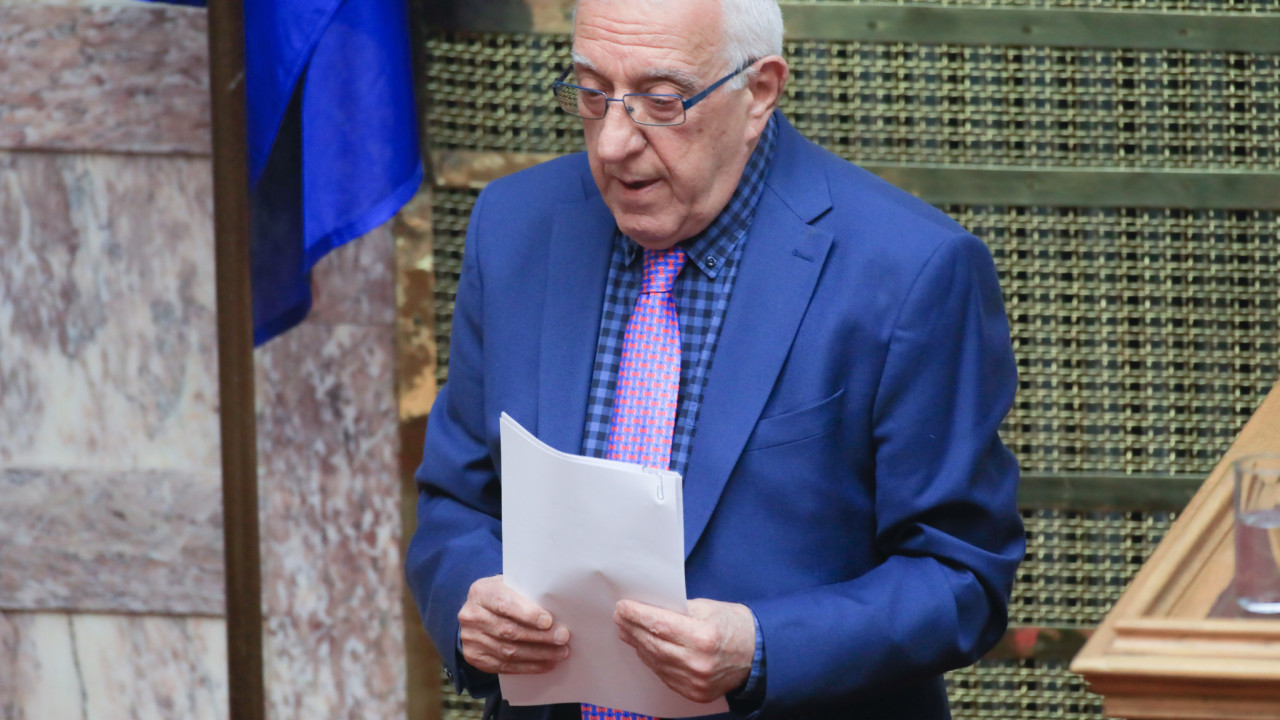 Κακλαμάνης κατά Κωνσταντοπούλου: Θέλει τον πρωτότυπο δίσκο για τα Τέμπη γιατί επιθυμεί προνομιακή πρόσβαση Κακλαμάνης κατά Κωνσταντοπούλου: Θέλει τον πρωτότυπο δίσκο για τα Τέμπη γιατί επιθυμεί προνομιακή πρόσβαση