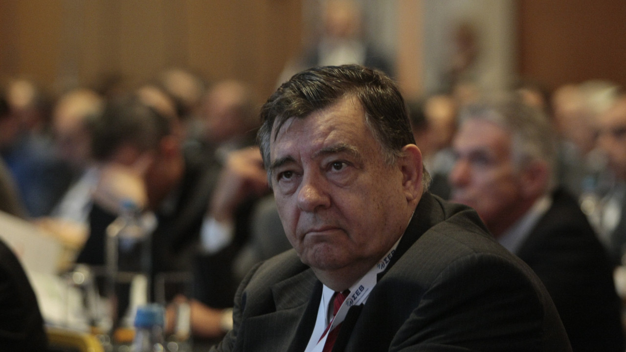Καρατζαφέρης: Δεν μπορεί ο προδότης Σαμαράς να είναι σηματοδότης των εξελίξεων